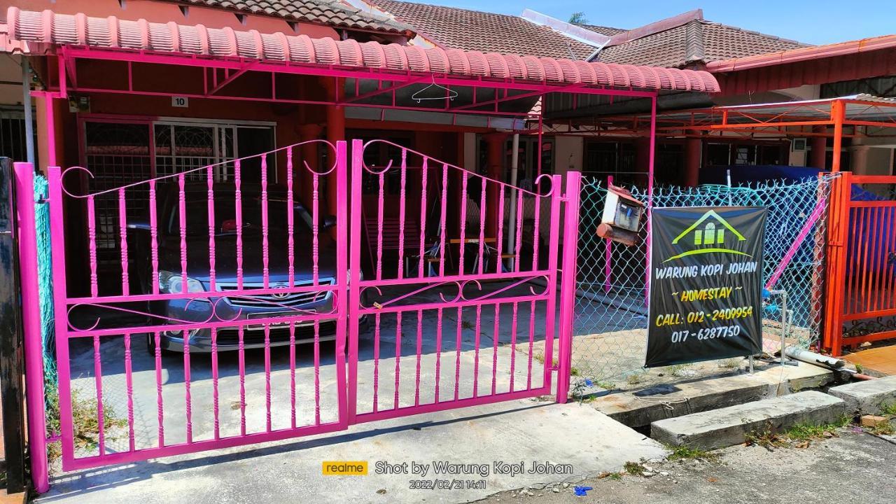 Homestay D' Tengah Bandar Куала Ромпин Екстериор снимка